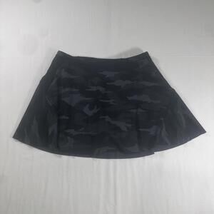 Athleta Women's Grey Black Camo Match Point Skort Size XS
